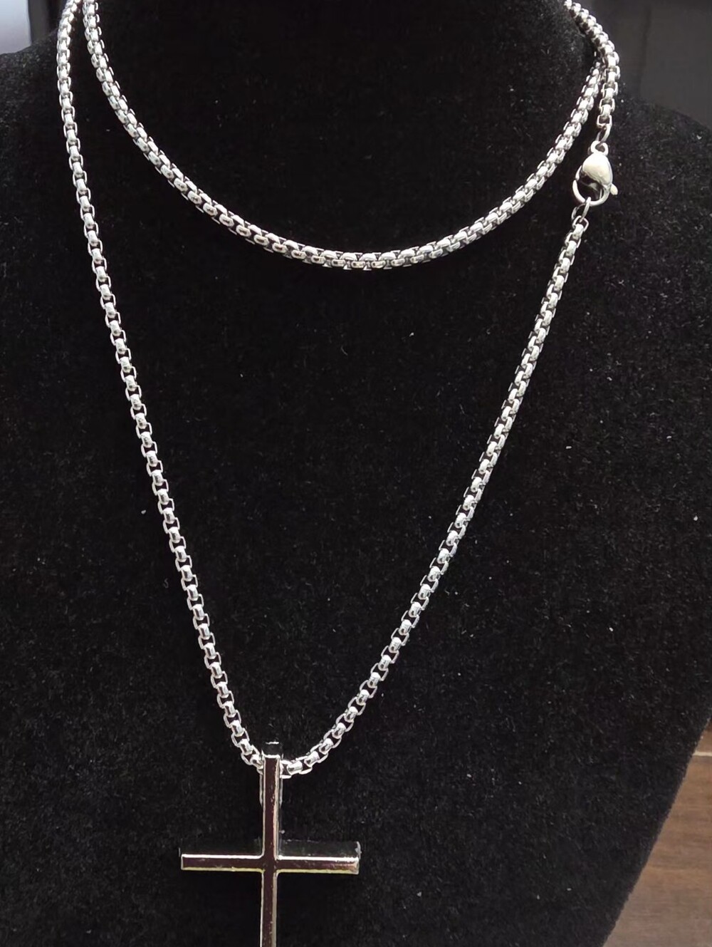 Men's Silver Cross Pendant Necklace - Brand